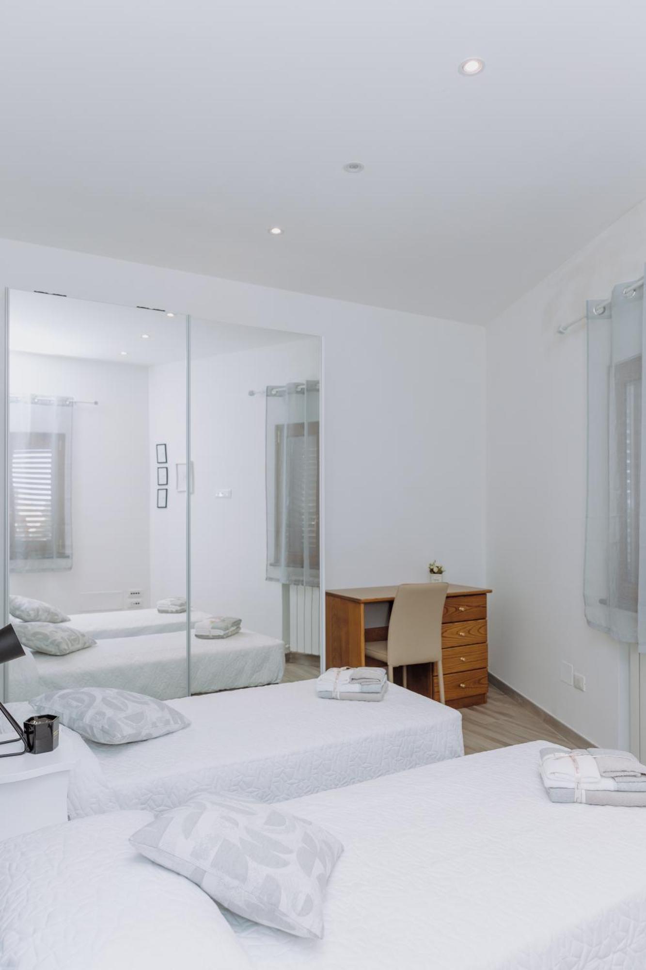 Modianus Suite Vico Equense Exterior photo