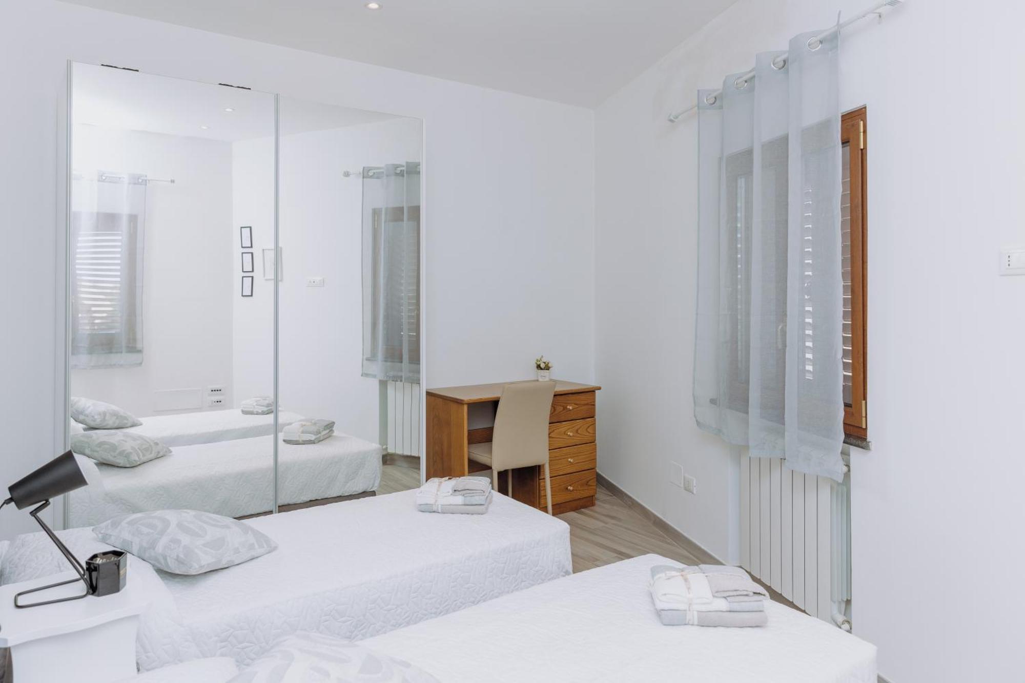 Modianus Suite Vico Equense Exterior photo
